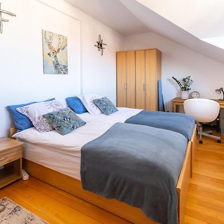 One Bedroom Apartment Pirin Lodge Банско Екстериор снимка