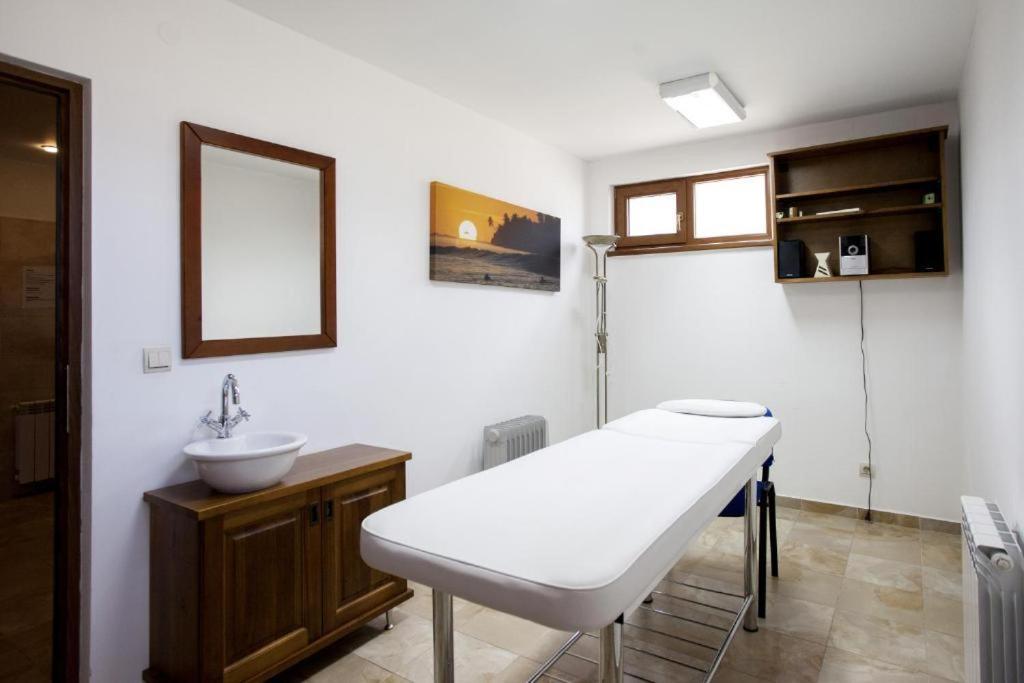 One Bedroom Apartment Pirin Lodge Банско Екстериор снимка